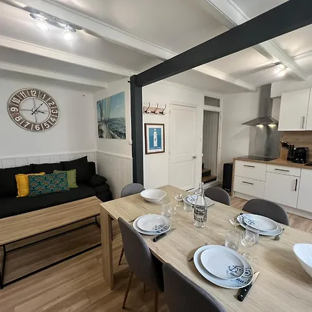 Le Phare De La Cotiniere - Proche Port Et Centre * La Flotte